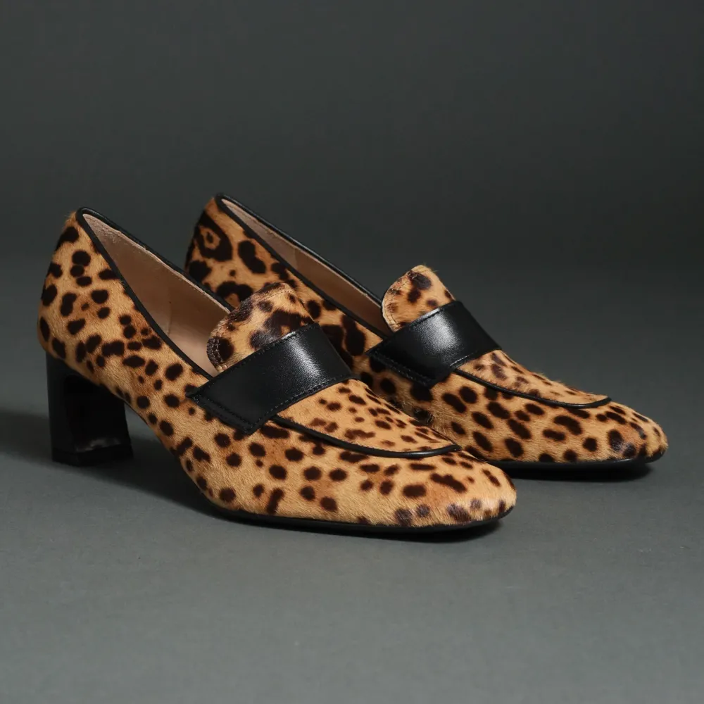 Conflict For Interest Aimee| Heels