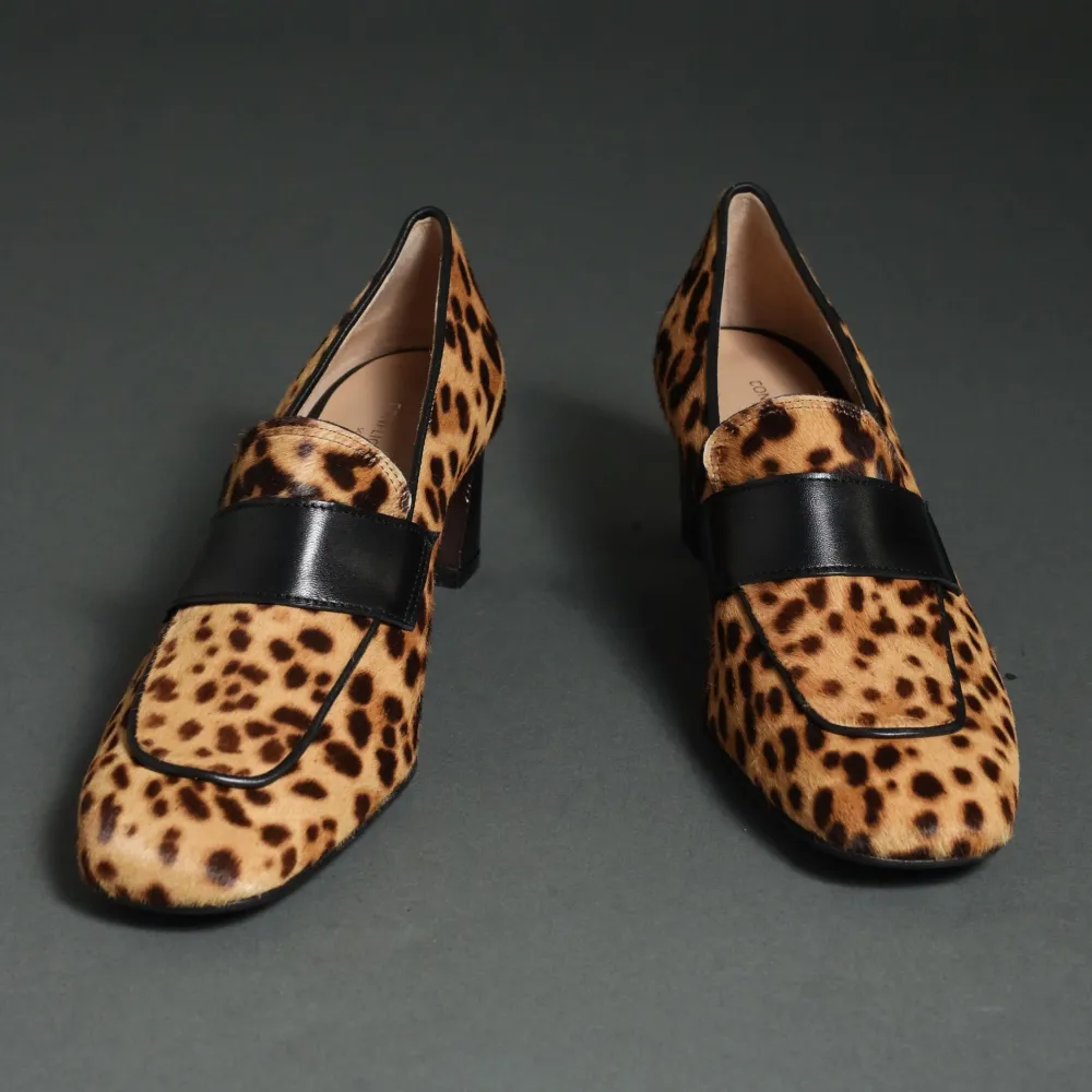 Conflict For Interest Aimee| Heels