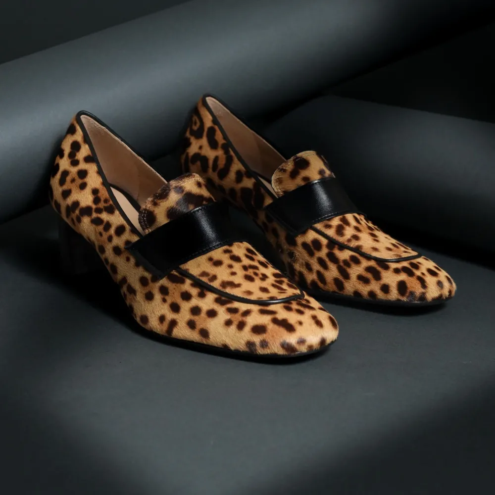 Conflict For Interest Aimee| Heels