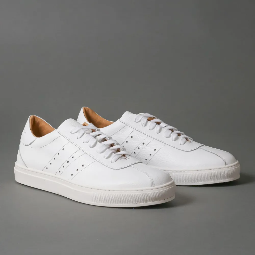 Conflict For Interest Mare Snob| Sneakers