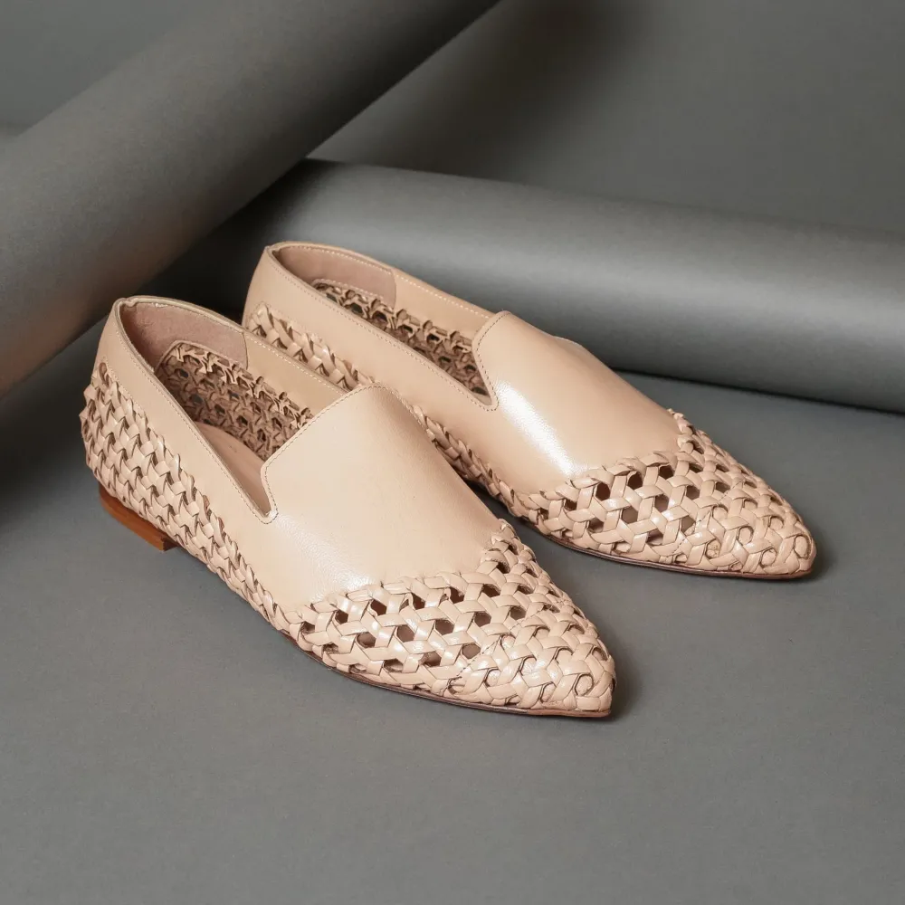 Lorena paggi 31203| Flats