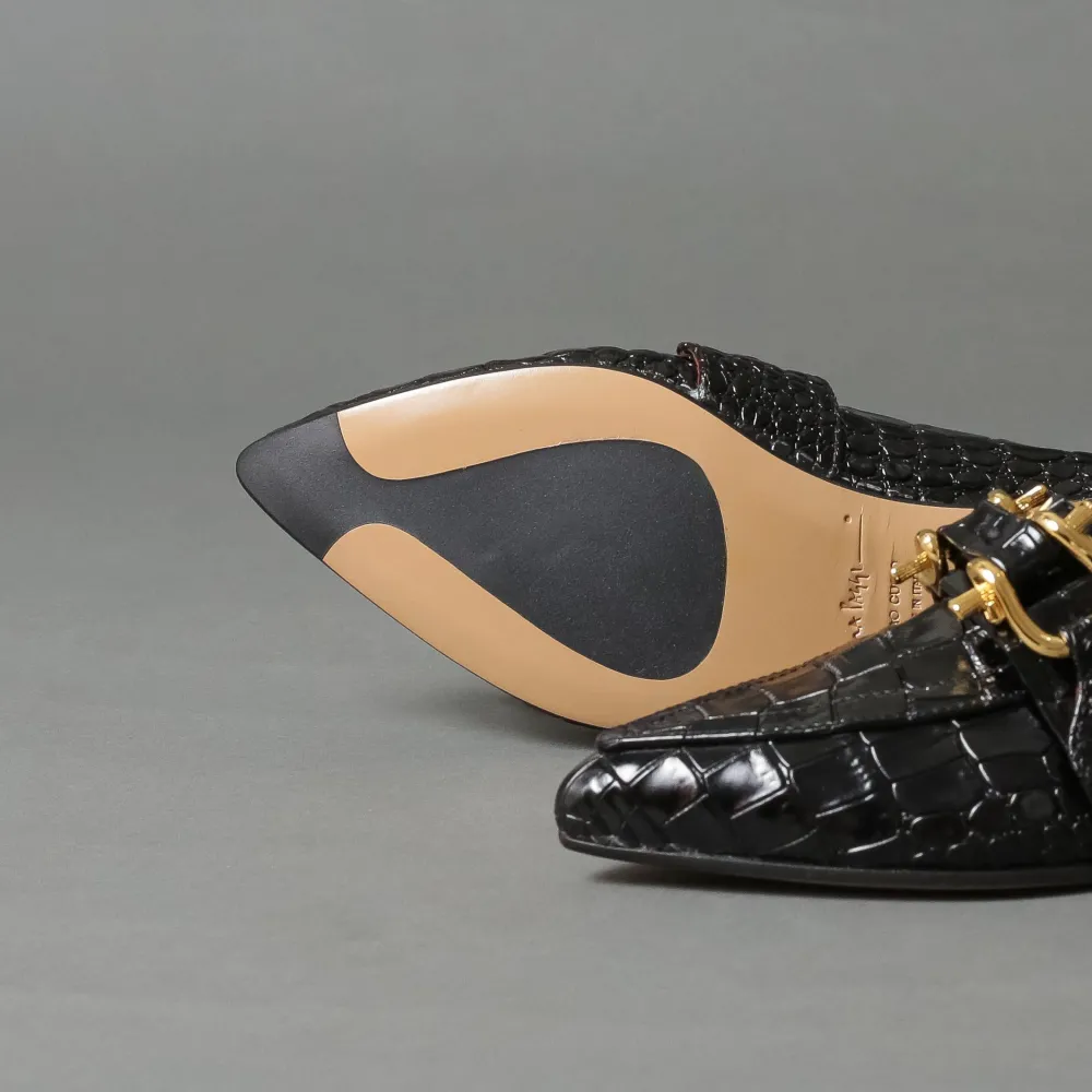 Lorena paggi 32202| Flats