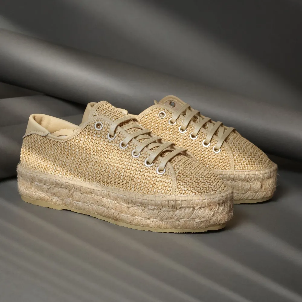 Juncal Aguirre 2053| Lace Ups